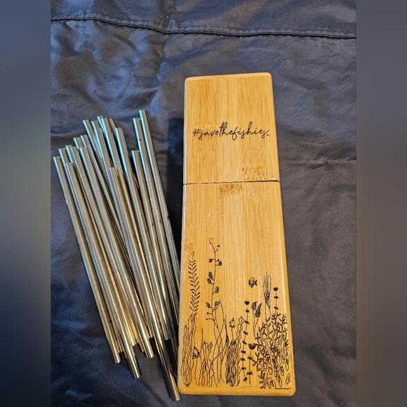 Bamboo Straw Set with Engraved Case - Picture 1 of 6